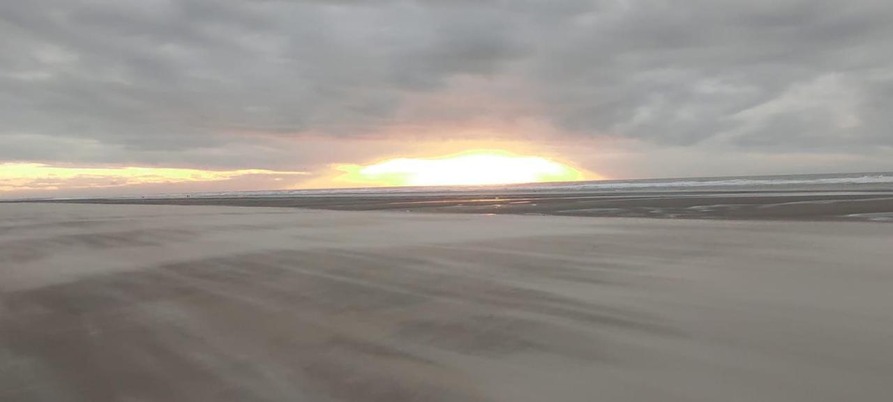 Le Pouget , Studio, Rez De Chaussee, Front De Mer Wifi Le Touquet Luaran gambar